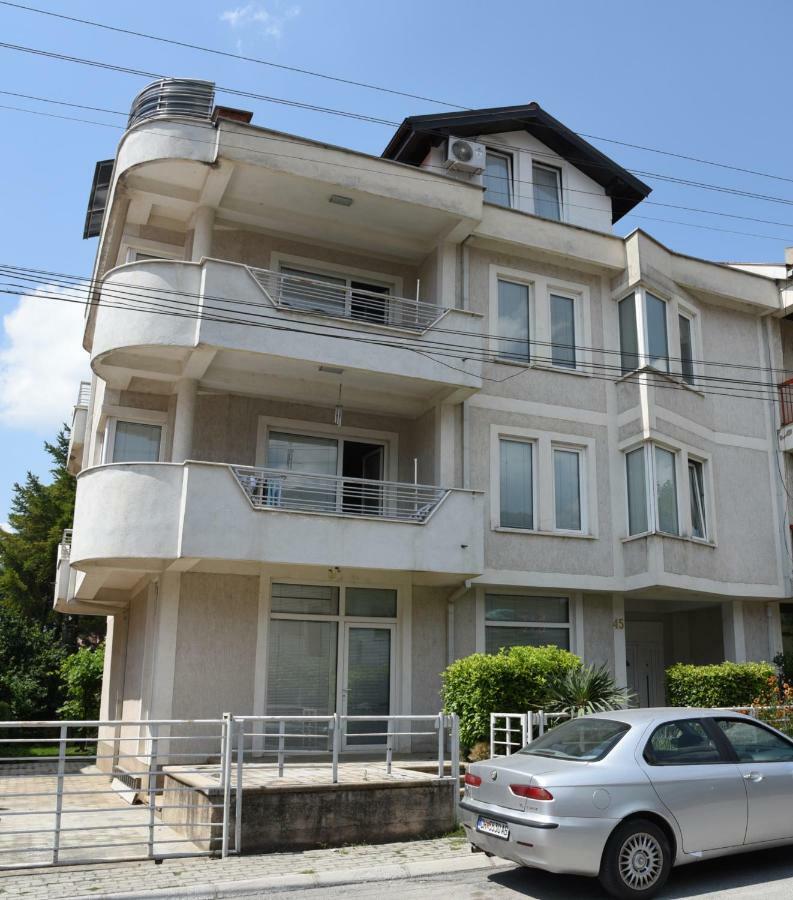 Mihail'S Apartments In Ohrid - 2 외부 사진